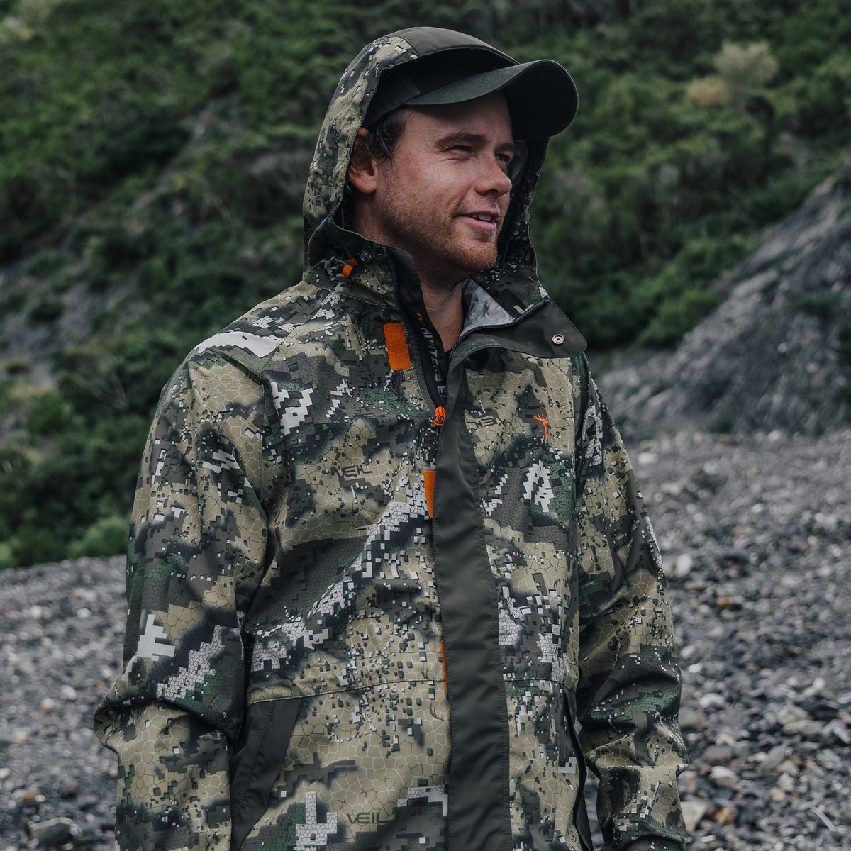 Hunting discount camo windbreaker